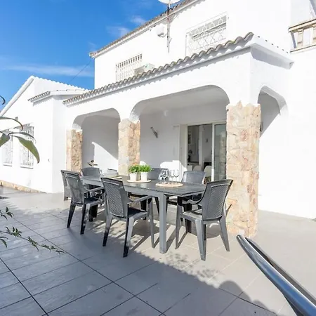 Villa Empurialola - Casa Todo Confort, Con Piscina, Cerca De La Playa Y Centro - 131 Empuriabrava