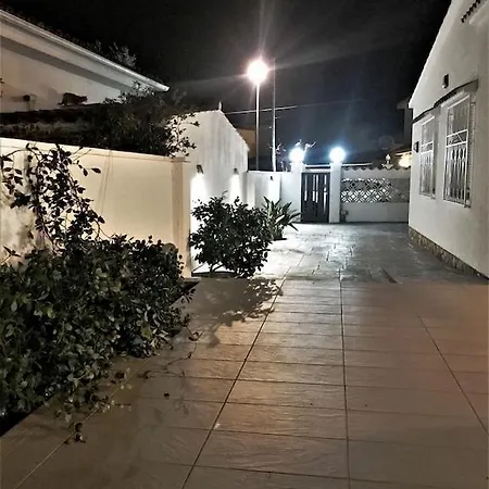 Empurialola - Casa Todo Confort, Con Piscina, Cerca De La Playa Y Centro - 131 Villa Empuriabrava