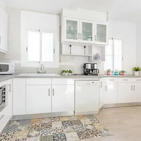 Piscina, Mar Y Centro - Casa Ideal Familias * إمبوريابرافا