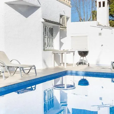Villa Empurialola - Casa Todo Confort, Con Piscina, Cerca De La Playa Y Centro - 131 Empuriabrava